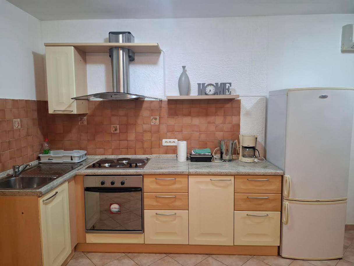 Apartmani Delas Пьешчана-Увала Экстерьер фото